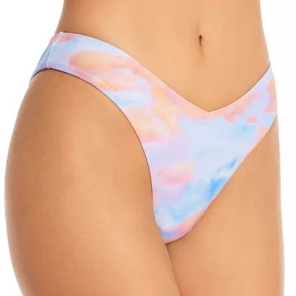 WeWoreWhat Clouds Pattern Amber Cheeky Bikini Swim Bottoms